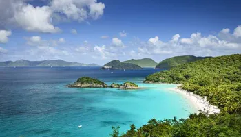 Caraïbes orientales : escale à Saint-Barthélemy et Montserrat
