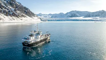 navire le grand explorer de grands espaces