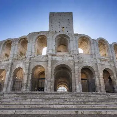Arles