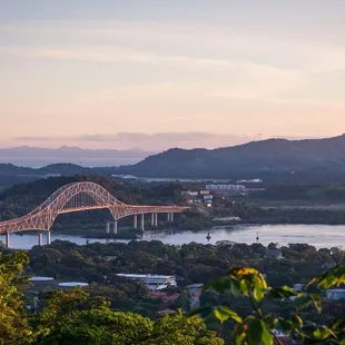 Transit panama canal, At sea