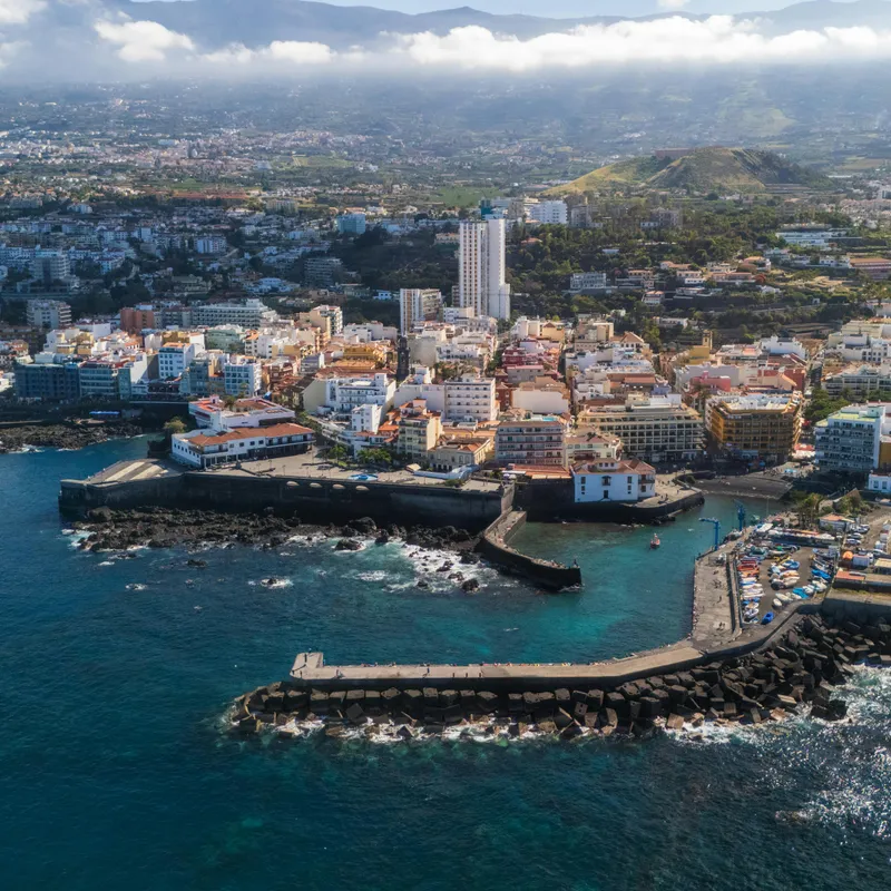 Santa cruz de tenerife (canaries)