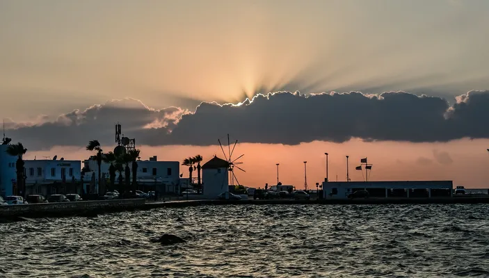 Paros