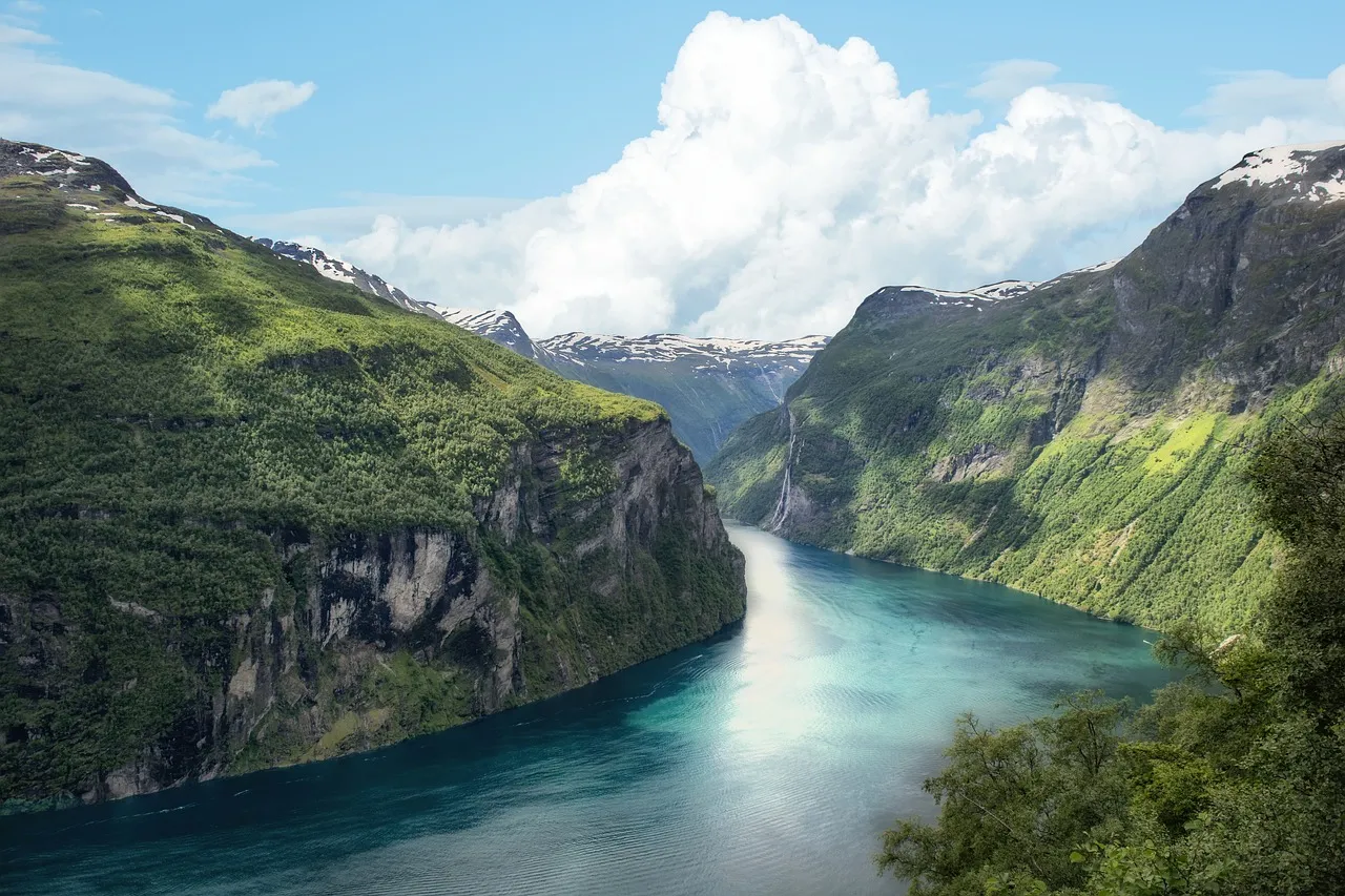 Hardangerfjord