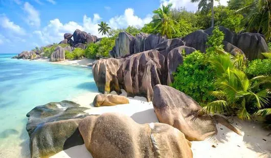 La digue island