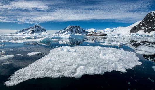 Le canal Lemaire, un impressionnant détroit en Antarctique